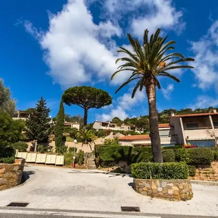 Apartment T2 Mezzanine, Piscine, Parking, Cote D'azur - Fr-1-226b-189 *